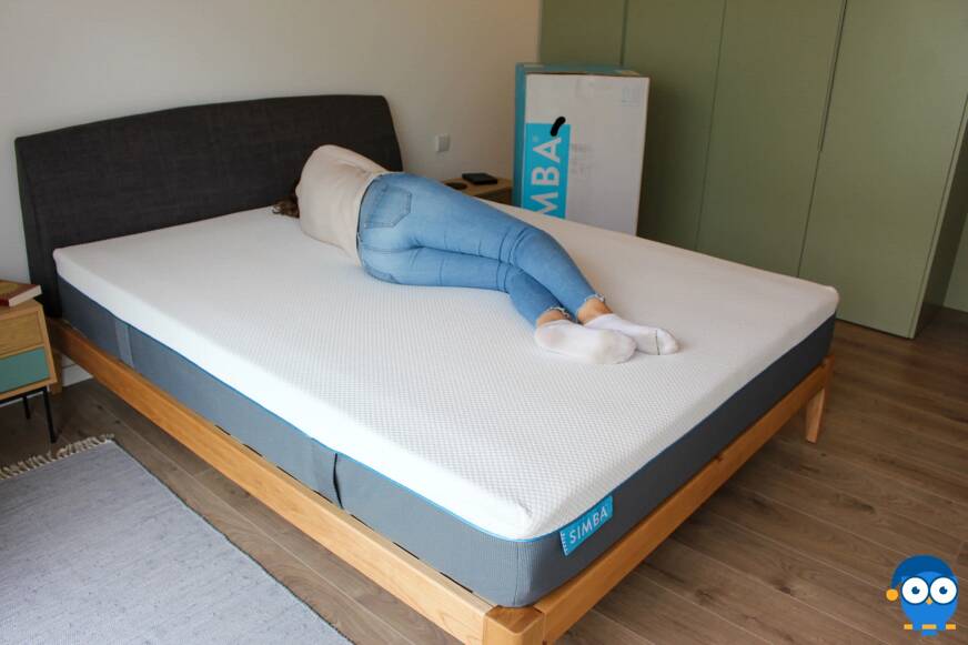 Simba mattress with test sleeper
